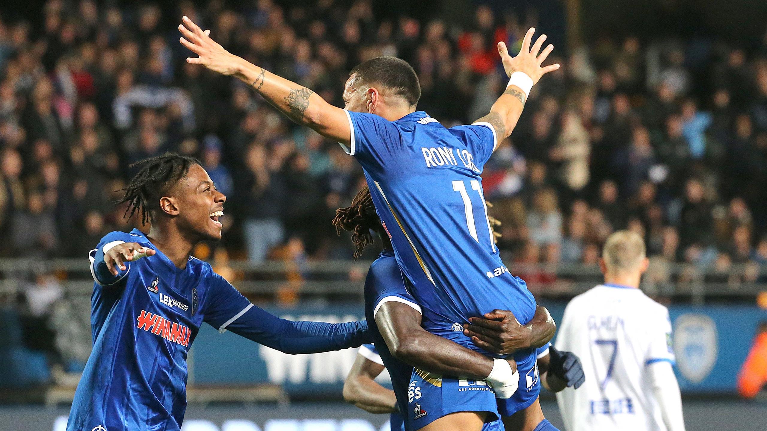 Troyes vs AJ Auxerre (03:00 &#8211; 05/11) | Xem lại trận đấu