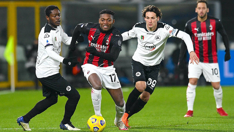 AC Milan vs Spezia (02:45 &#8211; 06/11) | Xem lại trận đấu
