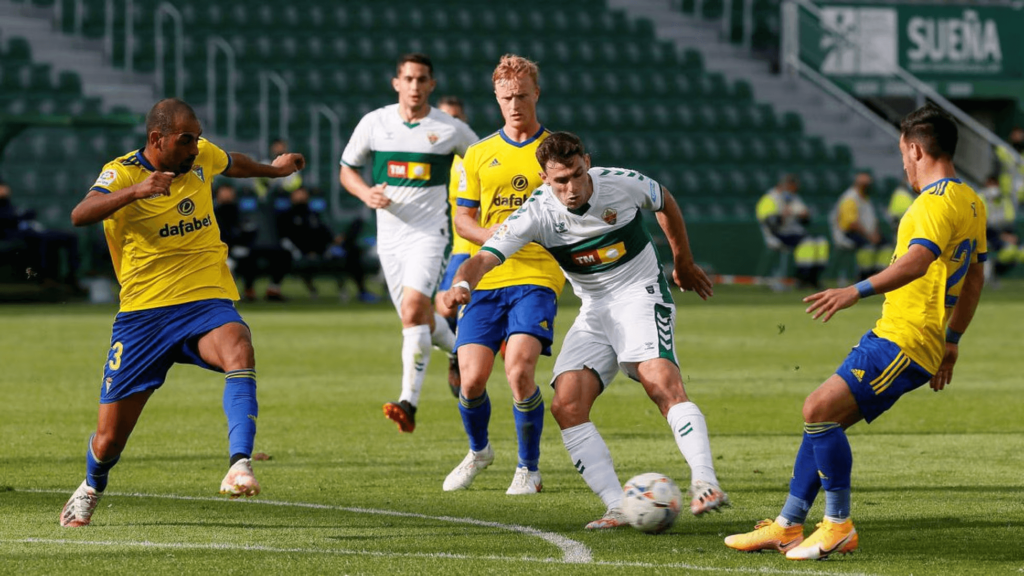 Cadiz vs Elche (03:00 &#8211; 17/01) | Xem lại trận đấu
