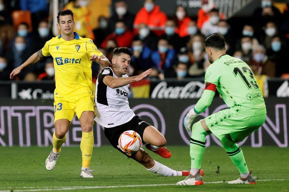 Valencia vs Cadiz (03:00 &#8211; 07/01) | Xem lại trận đấu