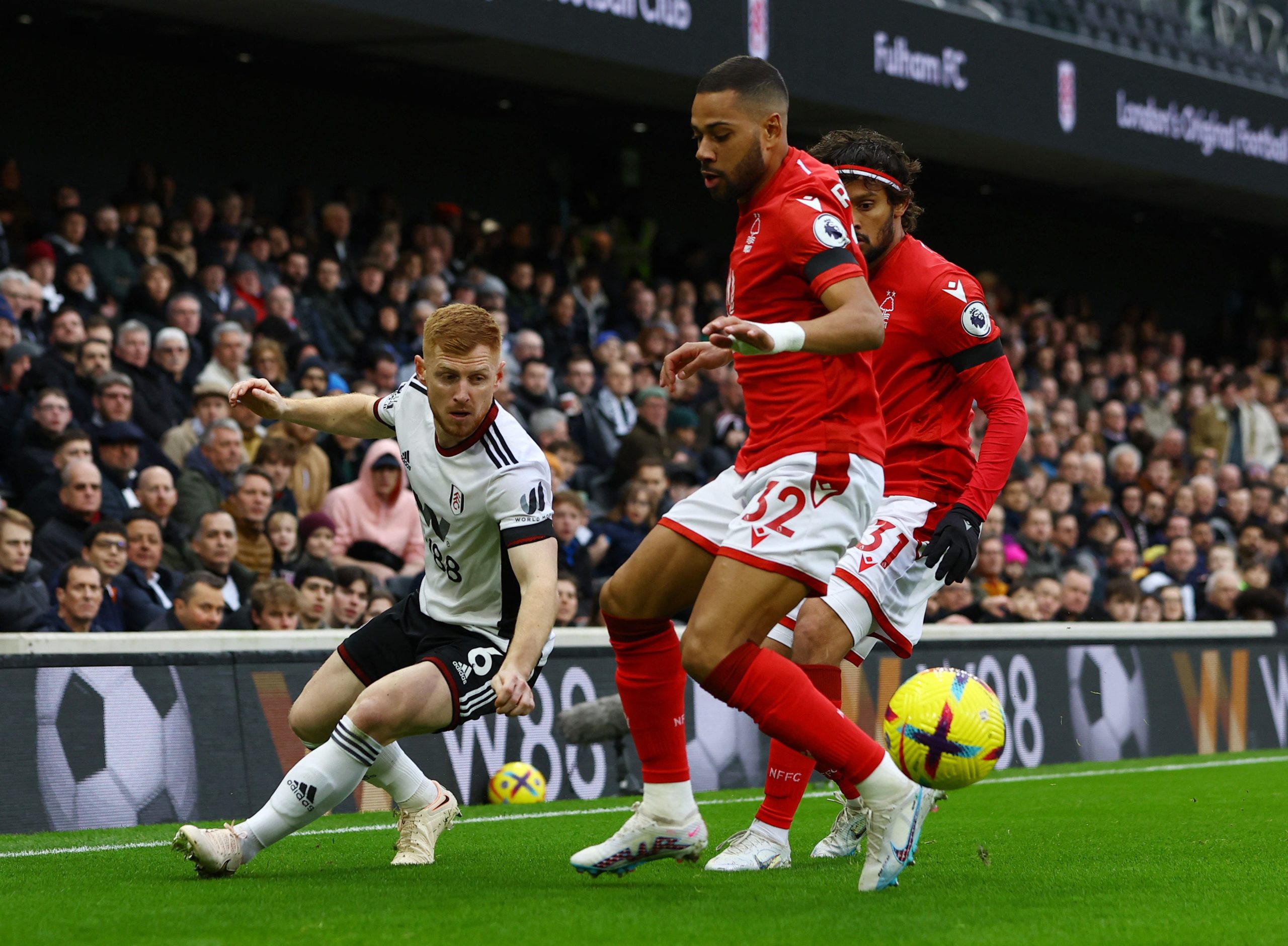 Fulham vs Nottingham (22:00 &#8211; 11/02) | Xem lại trận đấu