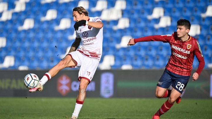 Salernitana vs Bologna (00:00 &#8211; 19/03) | Xem lại trận đấu