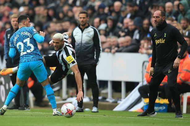 Newcastle vs Tottenham (20:00 &#8211; 23/04) | Xem lại trận đấu
