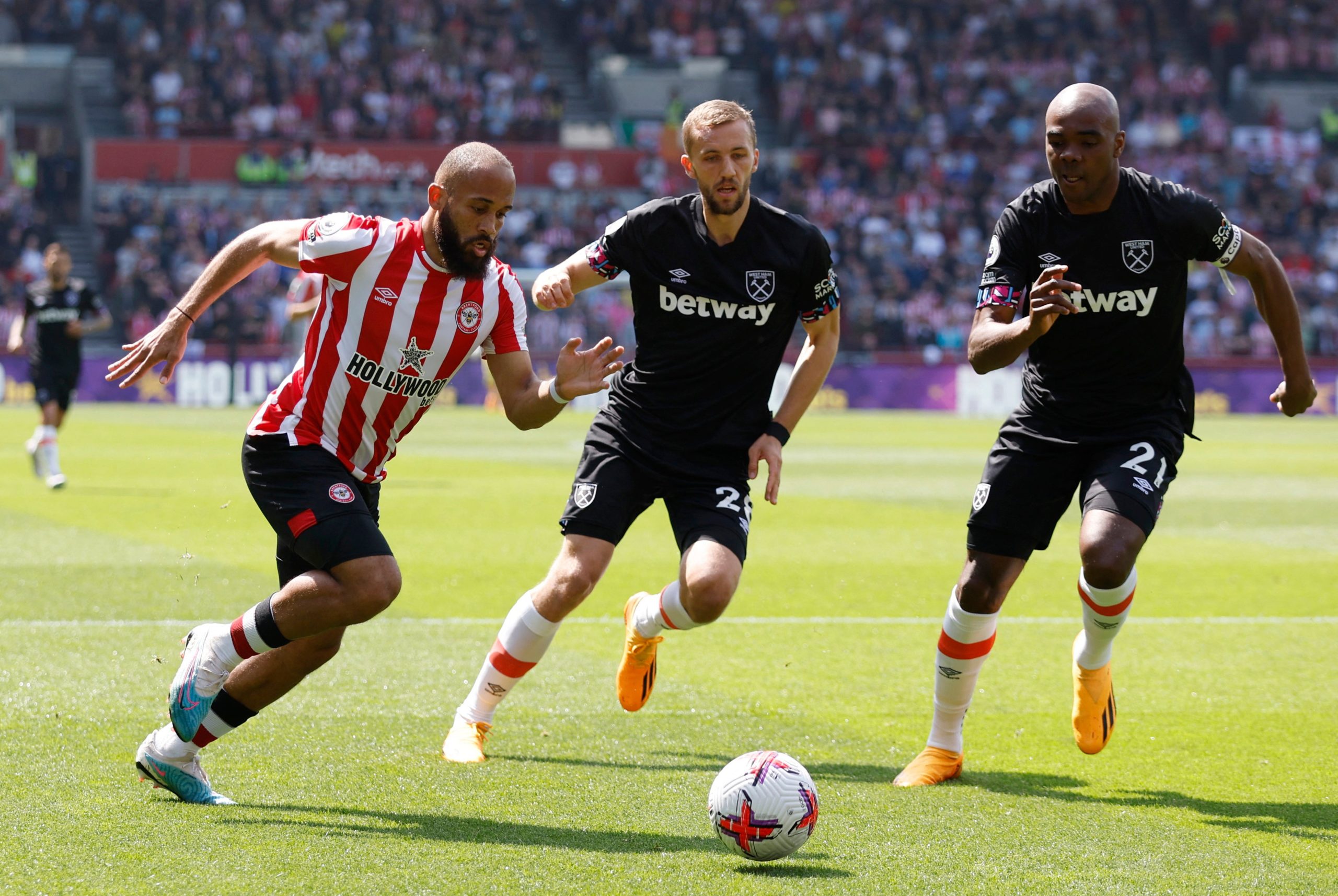 Brentford vs West Ham (20:00 &#8211; 14/05) | Xem lại trận đấu