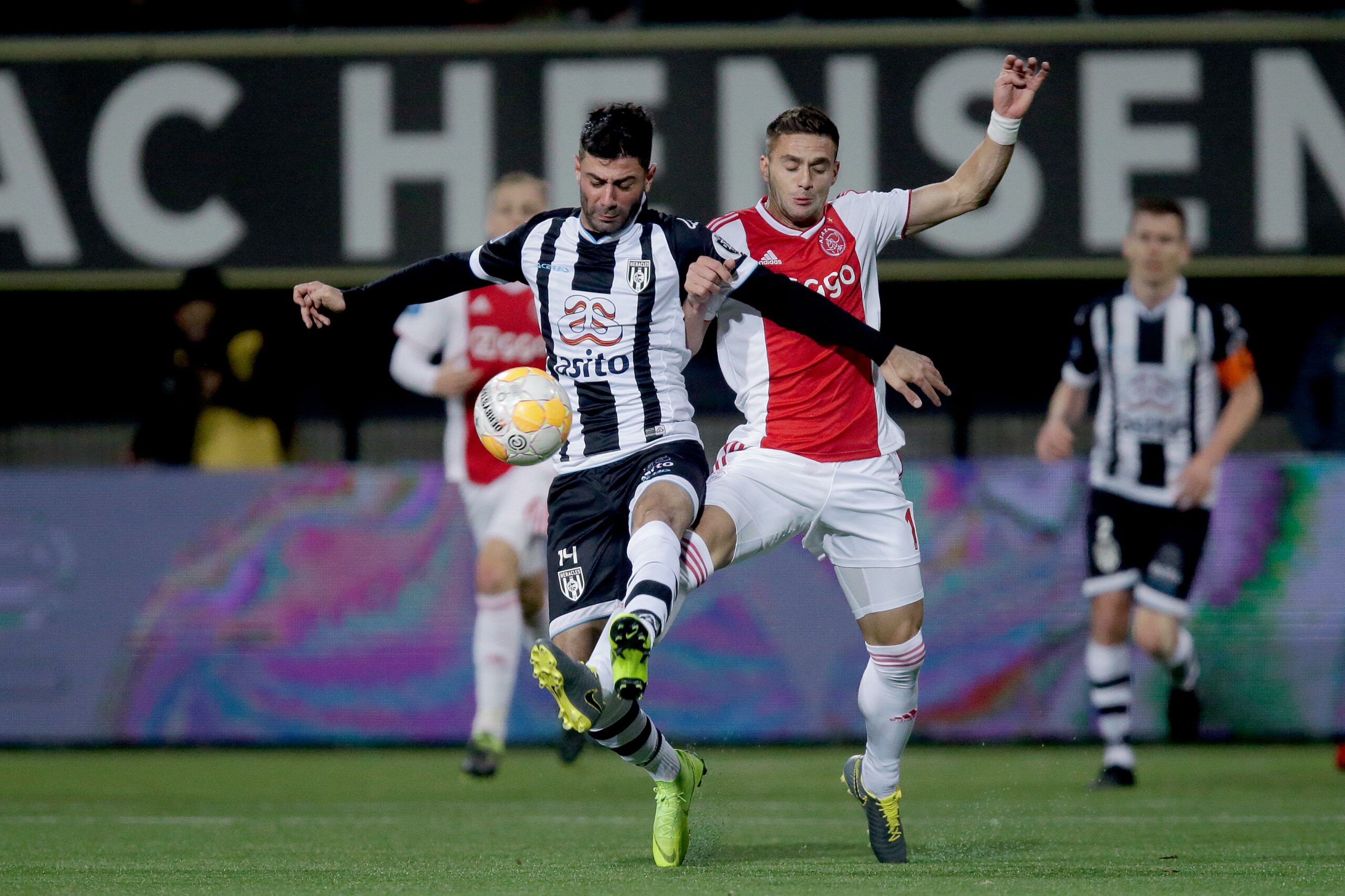 AFC Ajax vs Heracles Almelo (01:00 &#8211; 13/08) | Xem lại trận đấu
