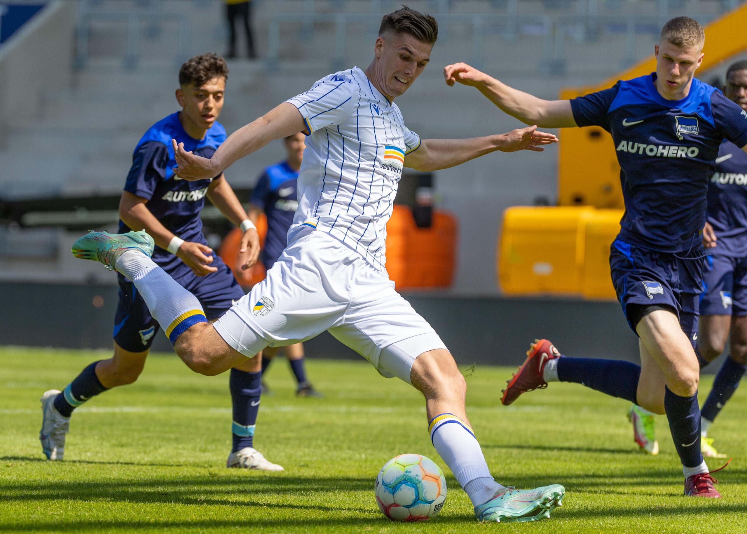 Carl Zeiss Jena vs Hertha Berlin (18:00 &#8211; 12/08) | Xem lại trận đấu