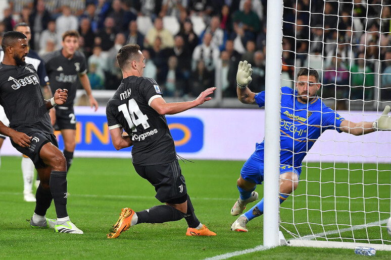 Atalanta vs Juventus (22:59 &#8211; 01/10) | Xem lại trận đấu