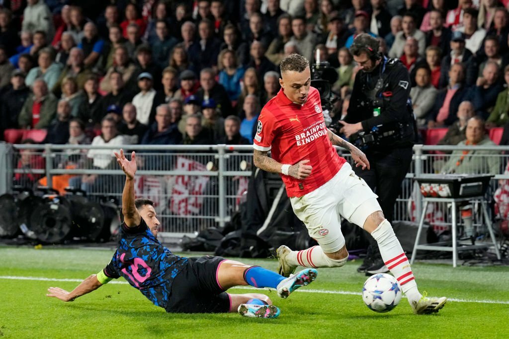 Lens vs PSV Eindhoven (02:00 &#8211; 25/10) | Xem lại trận đấu