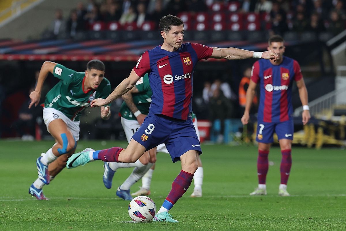 FC Barcelona vs Alaves (22:15 &#8211; 12/11) | Xem lại trận đấu