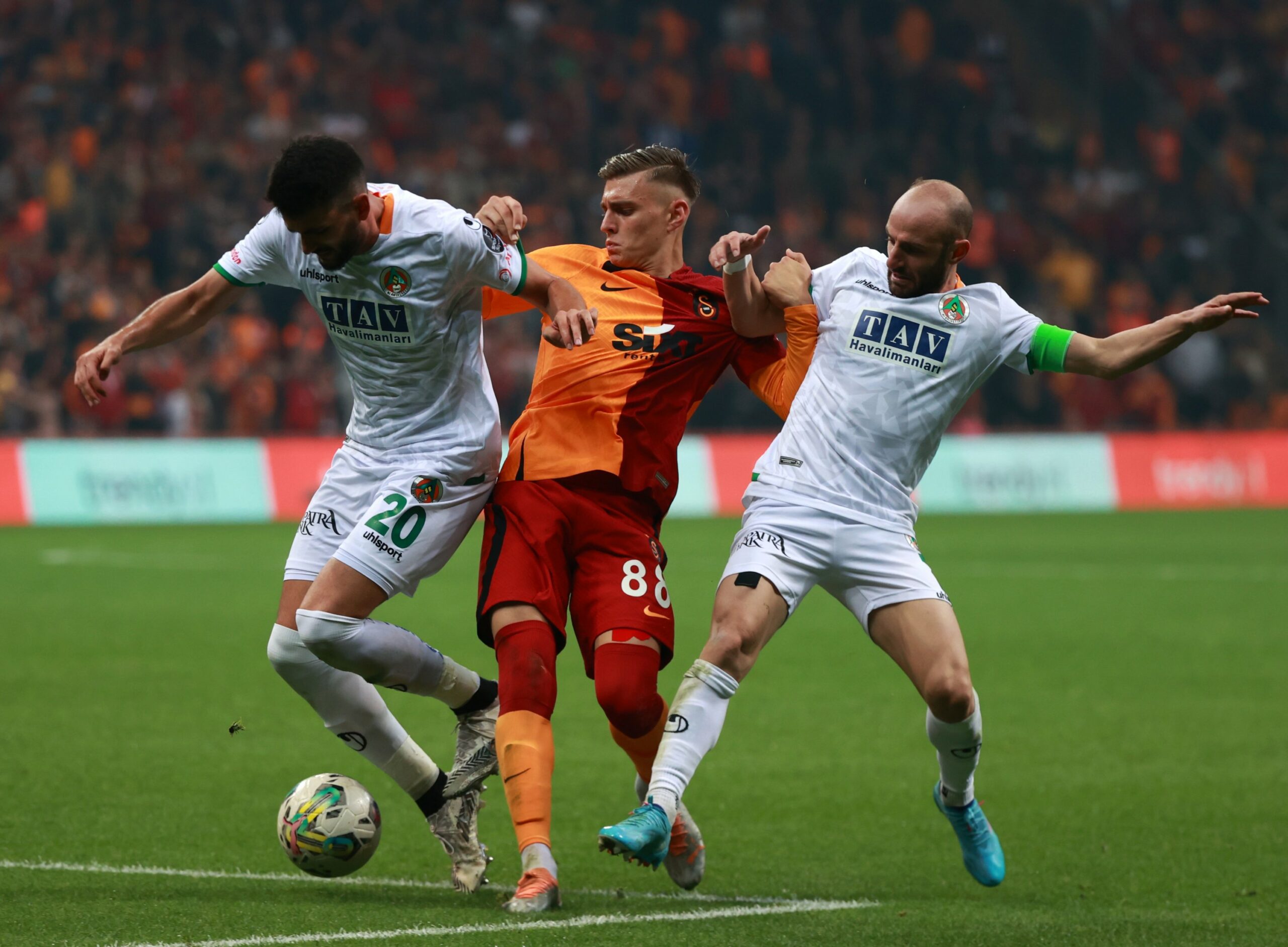Galatasaray vs Alanyaspor (22:59 &#8211; 25/11) | Xem lại trận đấu
