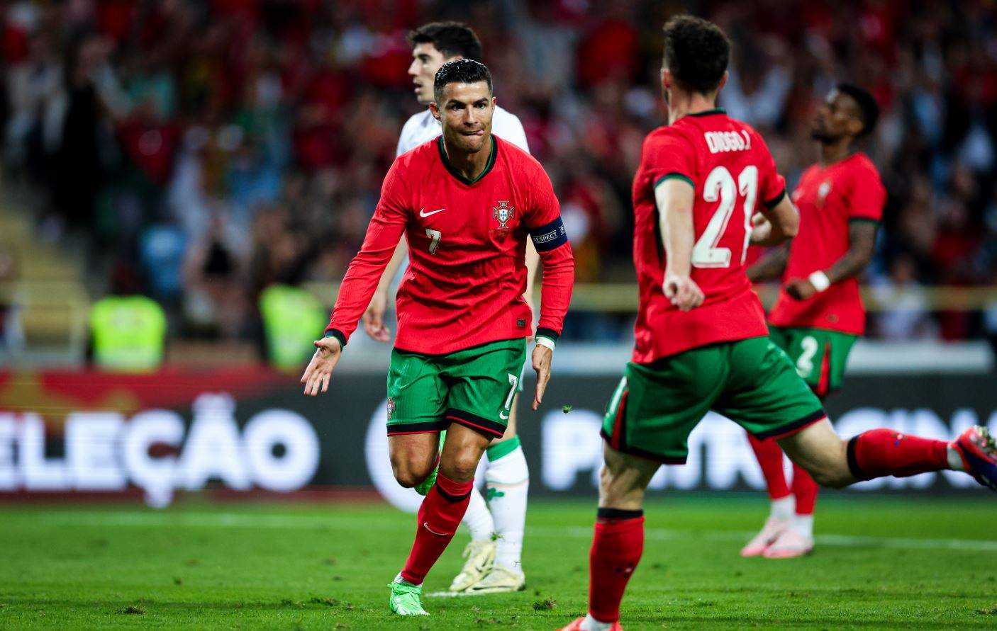 Portugal vs Ireland (01:45 &#8211; 12/06) | Xem lại trận đấu