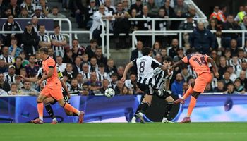Newcastle United vs Barcelona (02:00 – 19/09) | Xem lại trận đấu