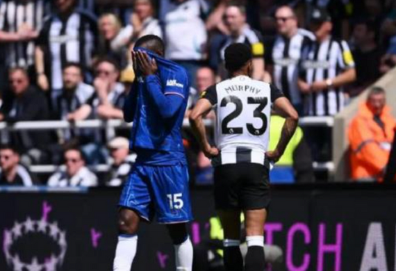 HLV Maresca hé lộ khả năng Nicolas Jackson chia tay Chelsea ngay hè này