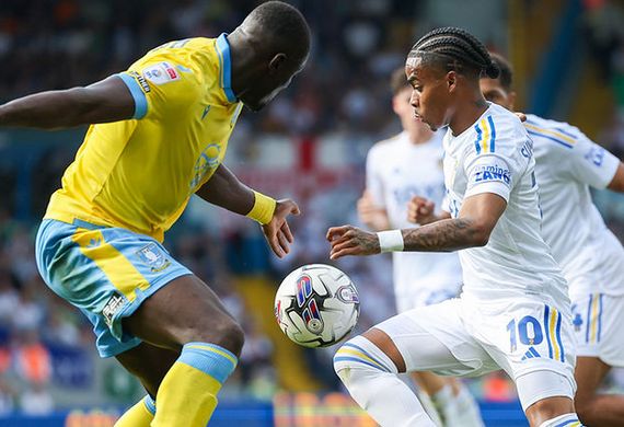 Nhận định soi kèo Sheffield Wed vs Leeds lúc 2h00 ngày 27/8/2025