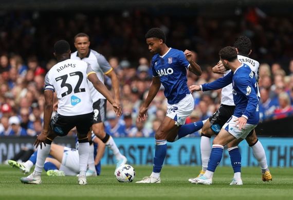 Nhận định soi kèo Ipswich vs Sheffield United lúc 02h00 ngày 13/9/2025