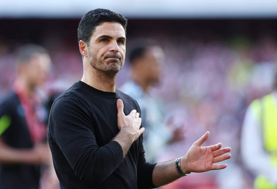 Arteta tính mời phi công RAF để nâng cao nghệ thuật truyền đạt ở Arsenal