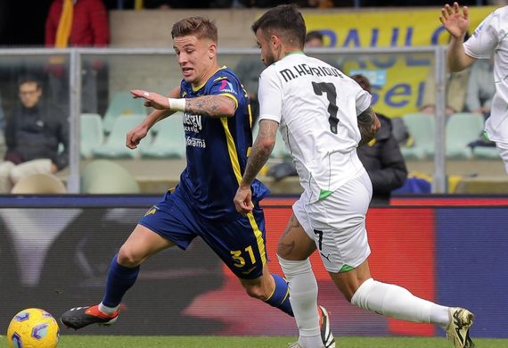 Nhận định soi kèo Verona vs Sassuolo lúc 01h45 ngày 4/10/2025