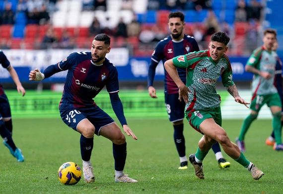 Nhận định soi kèo Eibar vs Granada lúc 0h30 ngày 23/8/2025