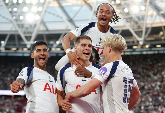 Nhận định soi kèo Leeds vs Tottenham lúc 18h30 ngày 4/10/2025