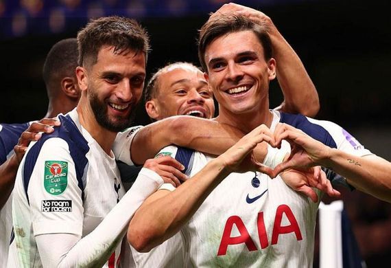 Nhận định soi kèo Bodo Glimt vs Tottenham lúc 02h00 ngày 1/10/2025