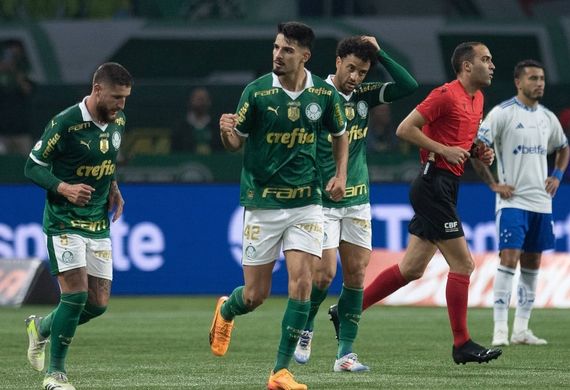 Nhận định soi kèo Vitoria vs Palmeiras lúc 05h30 ngày 4/8/2025