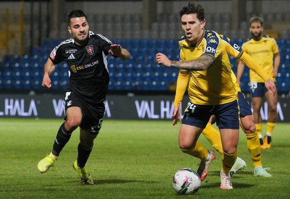 Nhận định soi kèo Casa Pia vs Estoril Praia lúc 02h15 ngày 4/10/2025