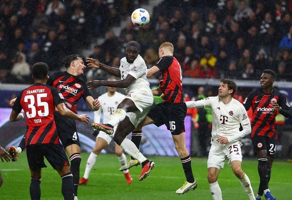 Nhận định soi kèo Frankfurt vs Bayern lúc 23h30 ngày 4/10/2025